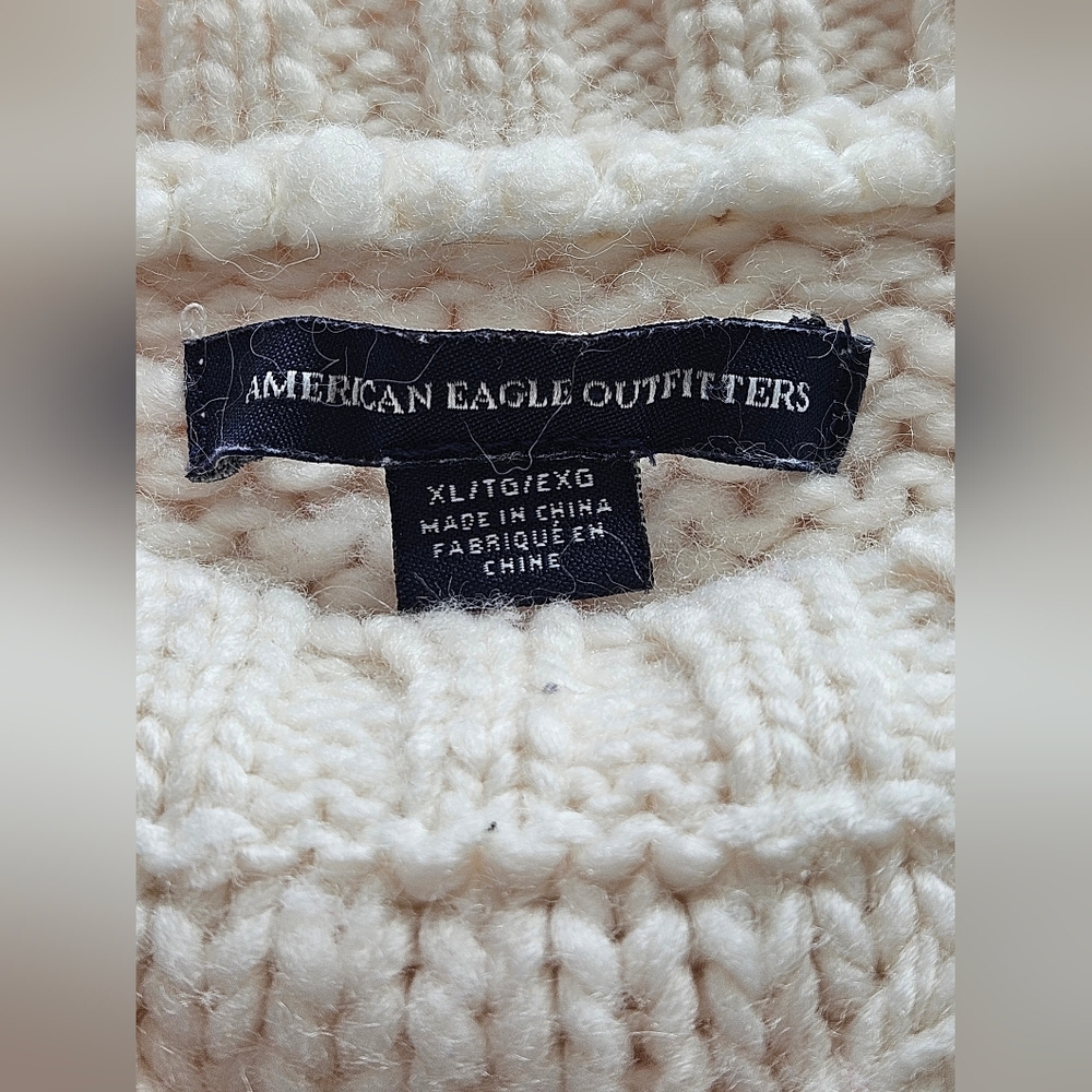 Women's AE sweater - Picture 5 of 6